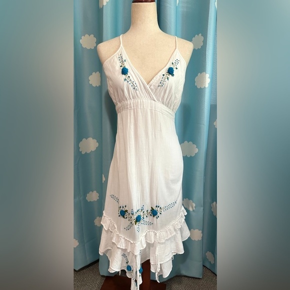 Gypsy cotton embroidered floral faerie dress.- S - Picture 2 of 6